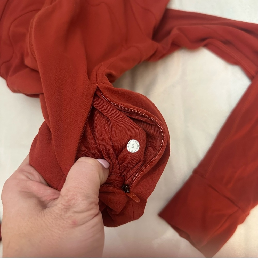 Lululemon Cayenne Nulu Cropped Define Jacket Size 2 - 51291 - Picture 6 of 10